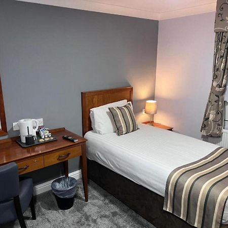 Dancenter East Midlands Airport Hotell Derby Eksteriør bilde