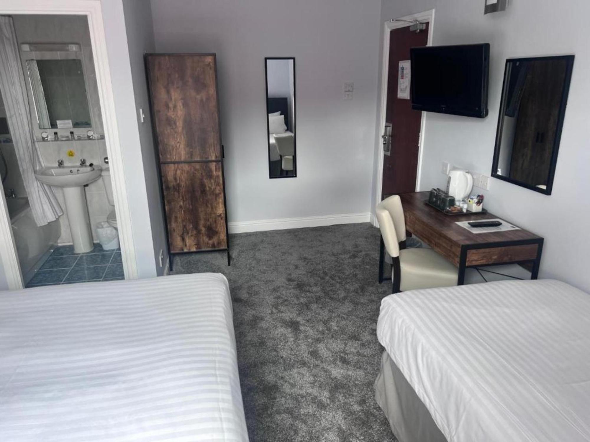 Dancenter East Midlands Airport Hotell Derby Eksteriør bilde